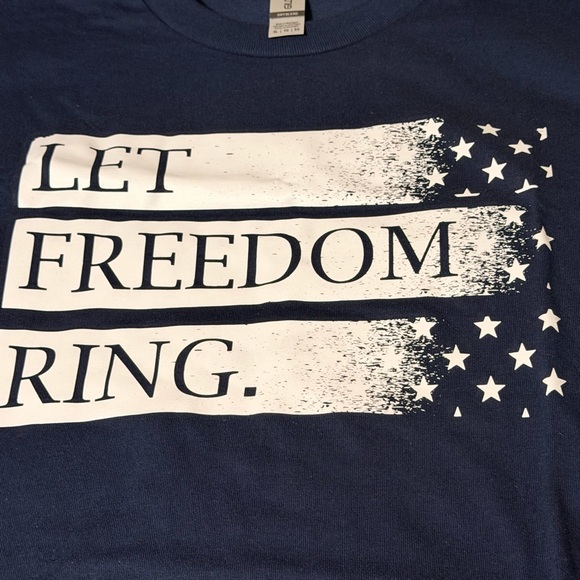 Blue Graphic T-Shirt xl NEW - Picture 2 of 2